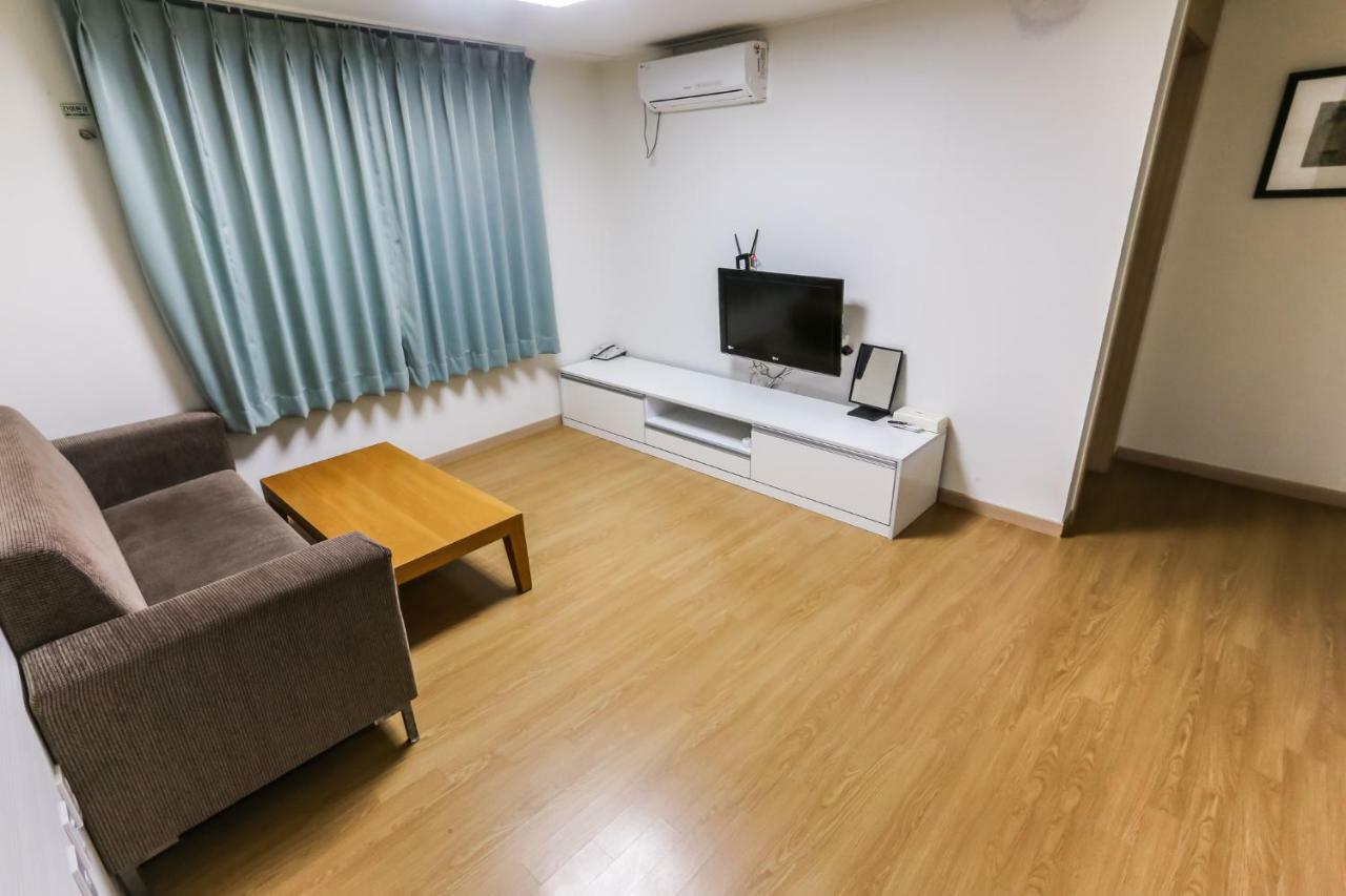 Jungmun Yegreen Residence Hotel Σεογκουίπο Εξωτερικό φωτογραφία